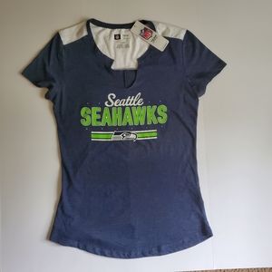 NWT. Seattle Seahawks Tee. Women's.
